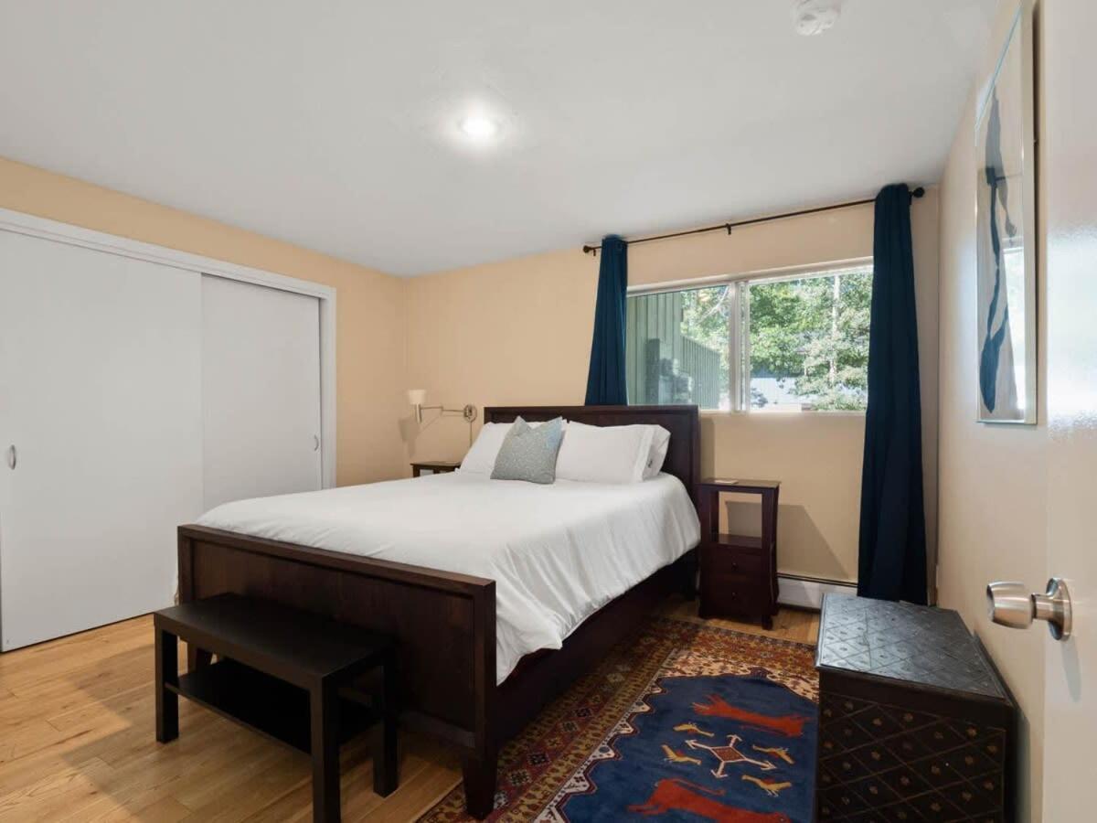 Relaxing 2 Bedroom Steps From Vail Resort Экстерьер фото