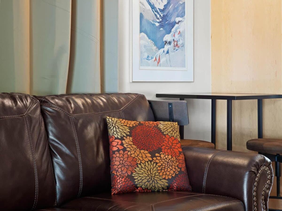 Relaxing 2 Bedroom Steps From Vail Resort Экстерьер фото